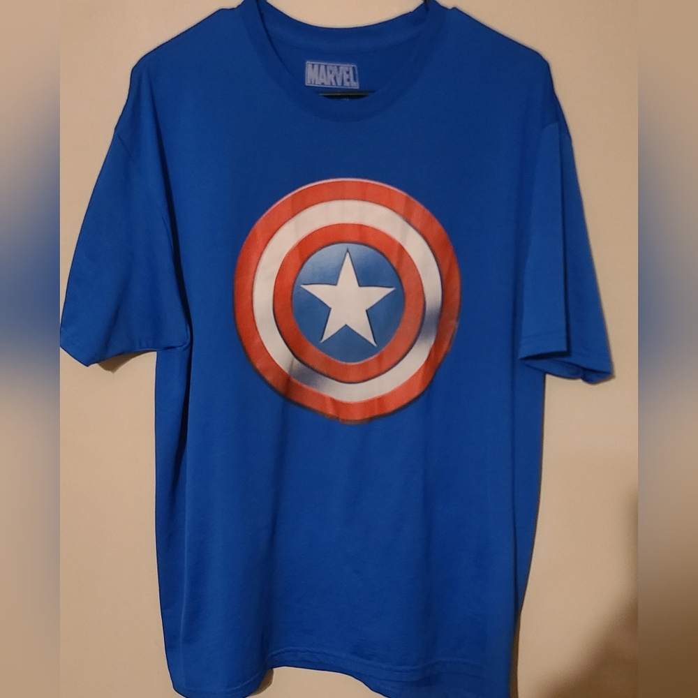 Marvel Blue Shield Captain America Graphic Men's Tee Size XL